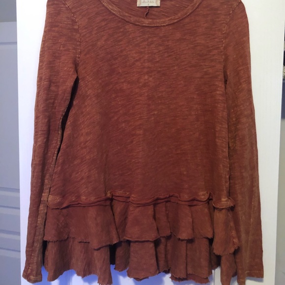 Altr’d State Ruffle Top - Picture 2 of 2